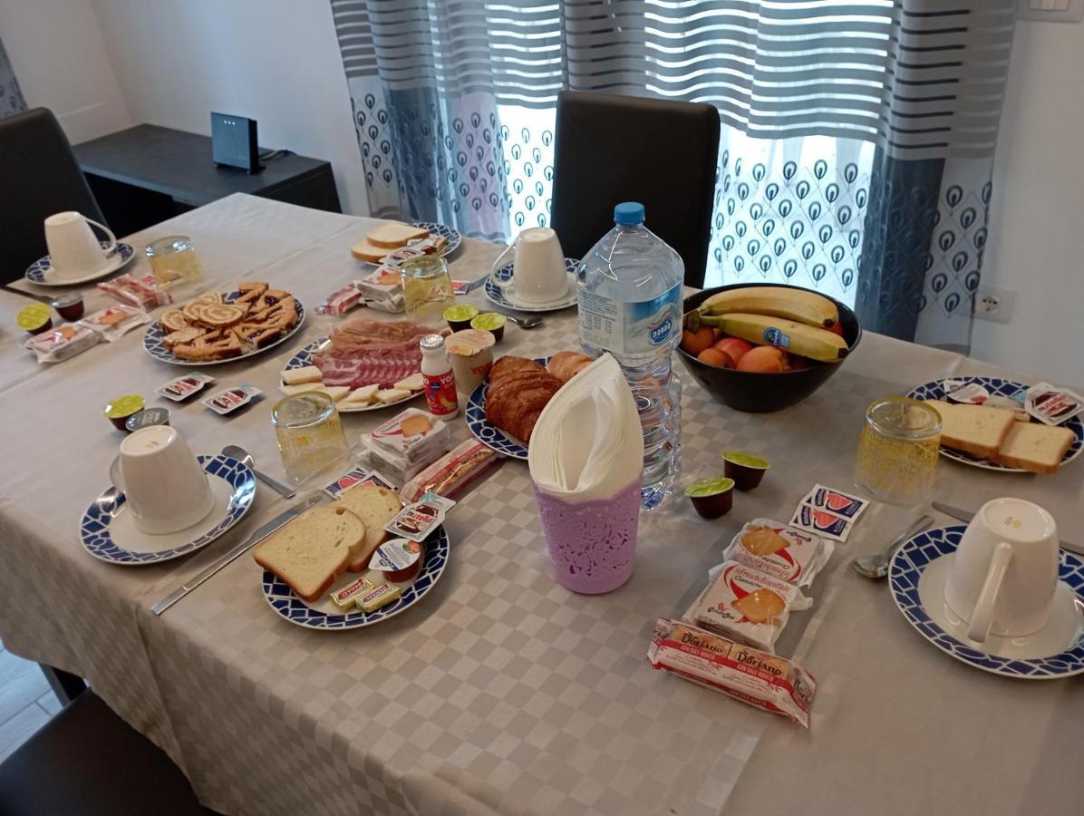B&B Profumo Di Gelsomino Mombaroccio 外观 照片
